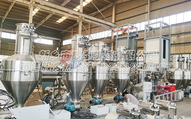 真空上料機在PVDF粉料行業中的顯著優勢 真空上料機在PVDF粉料行業中的顯著優勢